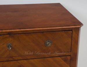 Antique restored cherry chest of drawers with 2 drawers
