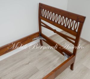 Letto singolo in legno stile classico completo di rete e materasso prezzo scontato