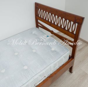 Letto singolo in legno stile classico completo di rete e materasso prezzo scontato