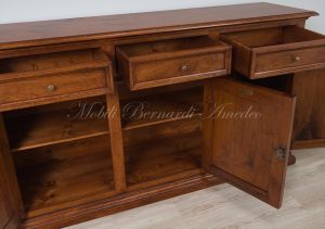 Credenza stile classico in legno massello di noce in svendita