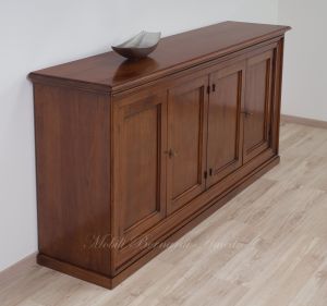 Credenza classica costruita in noce massello con 4 ante in svendita