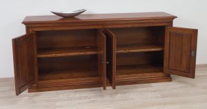 Credenza classica costruita in noce massello con 4 ante in svendita