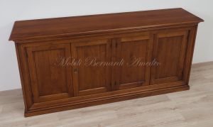 Credenza classica costruita in noce massello con 4 ante in svendita