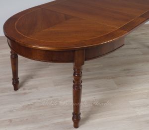 Tavolo ovale stile classico con prolunghe in legno di noce prezzo scontato