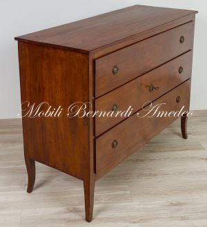 Cassettone antico originale restaurato stile veneto asolano realizzato in legno massello di noce e ciliegio