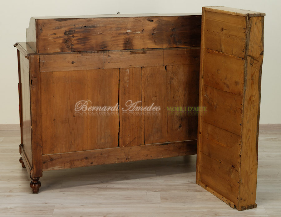 Bureau - schiena e cassetto Bureau - schiena e cassetto