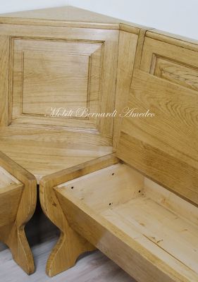 Panca in legno massiccio realizzata su misura