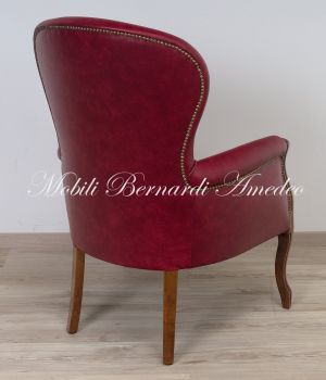 Poltrona stile Luigi Filippo rivestita in pelle rossa produzione artigianale italiana