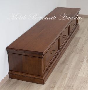 Mobile basso porta Tv in stile classico costruito in noce con 3 cassetti arte povera