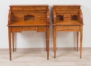 Scrittoi con serrandina stile classico realizzato in legno di ulivo
