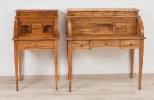 Scrittoi con serrandina stile classico realizzato in legno di ulivo