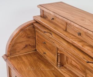 Scrittoio a rullo da 100 cm con serranda costruito interamente in legno di ulivo