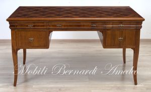 Scrivania in legno massello di ciliegio con intarsi in noce riproduzione stile classico Luigi Filippo