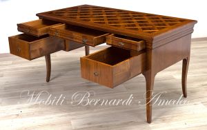 Scrivania in legno massello di ciliegio con intarsi in noce riproduzione stile classico Luigi Filippo
