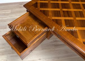 Scrivania in legno massello di ciliegio con intarsi in noce riproduzione stile classico Luigi Filippo