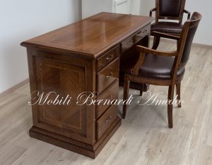 Scrivania classica in legno massello di noce con cassettiera laterale