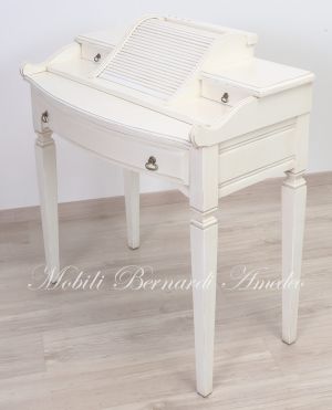 Desk with drawbar and shutter in antique white wood