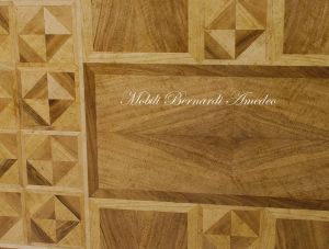 Desk table with two-tone finish