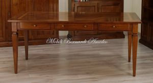 Classic style desk table with 3 drawers