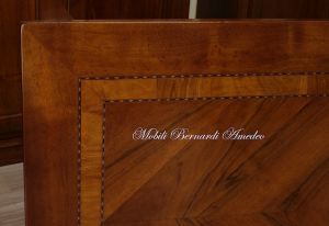 Classic style desk table with 3 drawers