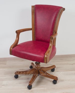 Poltrona girevole con rotelle stile classico seduta e schienale imbottiti vera pelle