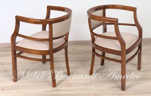 Poltroncine stile liberty a pozzetto in legno con seduta imbottita