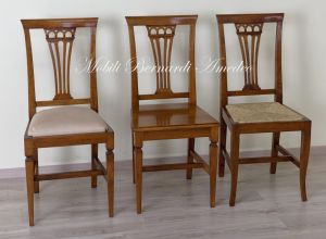 Sedia classica in legno massello