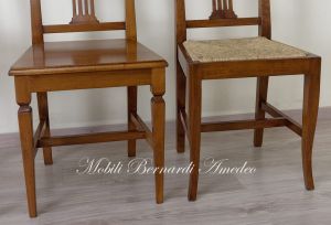 Sedia classica in legno massello