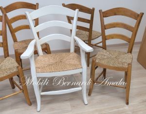 Capotavola country fatto a mano in legno massiccio con finitura colore bianco anticato