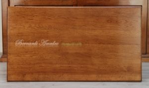 Tavolo in legno massiccio stile country con piano in rovere e gambe tornite colore bianco