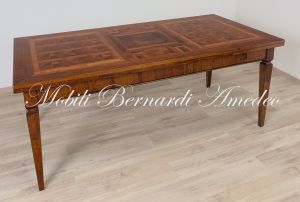 Tavolo classico allungabile intarsiato in noce cm 200x100