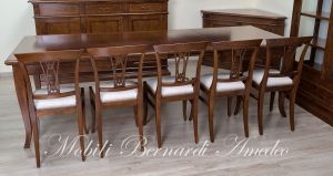 Tavolo in stile classico arte povera legno massello produzione artigianale