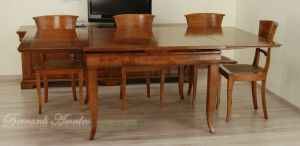 Tavolo classico artigianale in noce allungabile cm 120x120