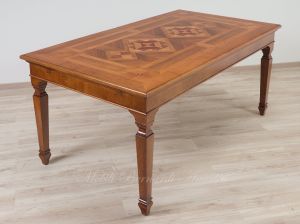 Tavolo da soggiorno in legno di noce nazionale con intarsi e prolunghe stile classico contemporaneo