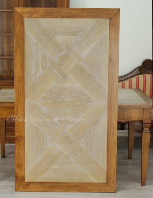 Tavolo rettangolare 160x90 cm in stile classico con allunghi