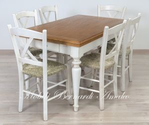 Tavolo da cucina in legno di rovere con gambe tornite bianche e allunghi estraibili