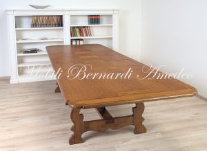 Tavolo in legno massello di rovere piallato con 3 prolunghe stile classico con gambe a lira e ferro battuto