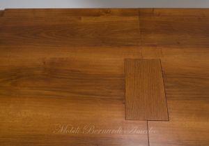 Tavolo 3 Prolunghe Noce Nazionale Gambe A Lira Con Ferro 220x120 Cm 05