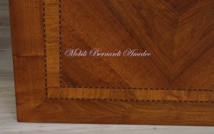 Tavolo in legno stile classico con allunghe estraibili