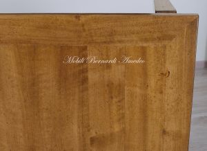 Tavolo classico in legno piallato a mano con prolunghe centrali