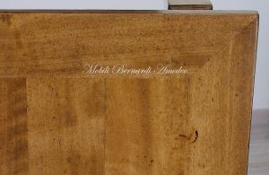 Tavolo classico in legno piallato a mano con prolunghe centrali