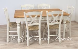 Tavolo da cucina in legno massiccio con finitura bicolore bianco e rovere