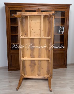Tavolo country in legno massiccio
