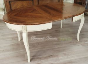Tavolo da pranzo ovale con prolunghe in legno