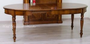 Tavolo ovale 130x100 in legno con prolunghe