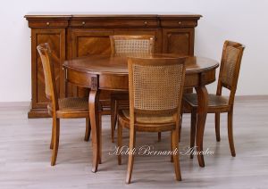Tavolo ovale classico in legno con prolunghe centrali