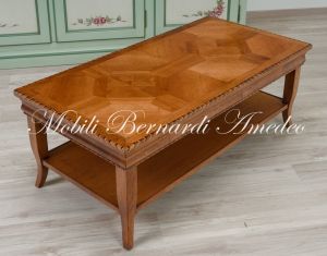 Tavolino stile classico produzione artigianale in legno massiccio