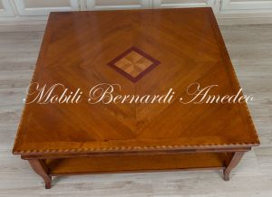 Tavolino da salotto quadrato grande in legno massello stile classico