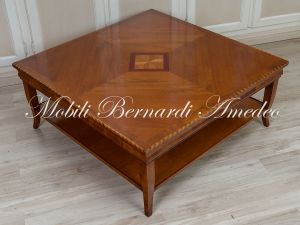 Tavolino da salotto quadrato grande in legno massello stile classico