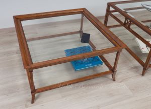 Tavolino da salotto stile classico contemporaneo con doppio ripiano in vetro
